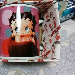 NIB Betty Boop mug